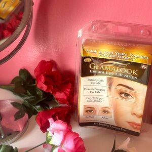 Instant Eye Lift Strips